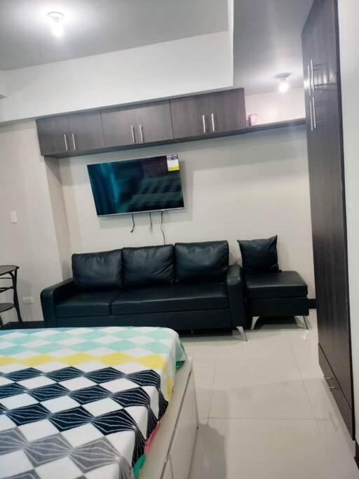 Cubao Manhattanheights U31N Tb, Studio Unit Manila Kültér fotó