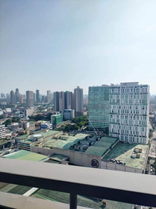 Cubao Manhattanheights U31N Tb, Studio Unit Manila Kültér fotó